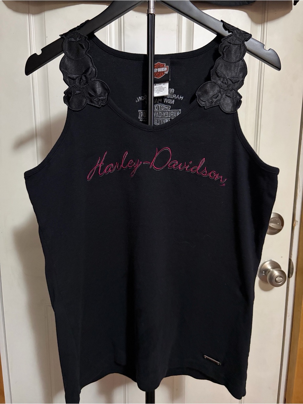 Harley Davidson Black Tank Top Skull Design on Shoulders